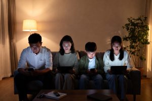 Aplikasi pembatas waktu layar untuk keluarga