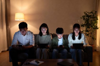 Aplikasi pembatas waktu layar untuk keluarga